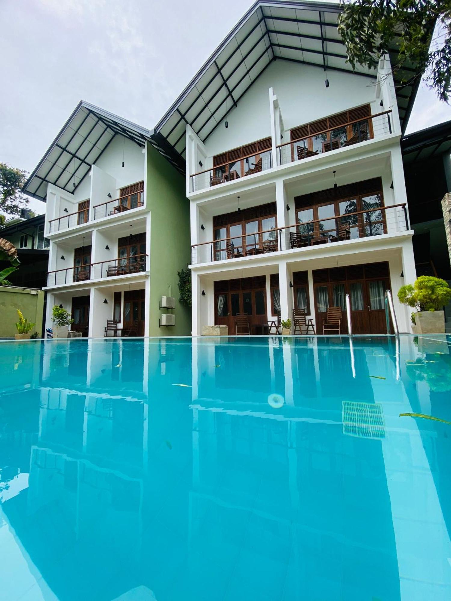 Hotel Athgira Udawalawe Kültér fotó